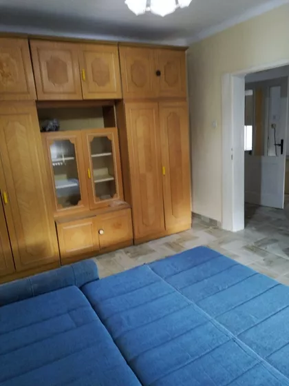 Mali Radanovac | 4zida.rs