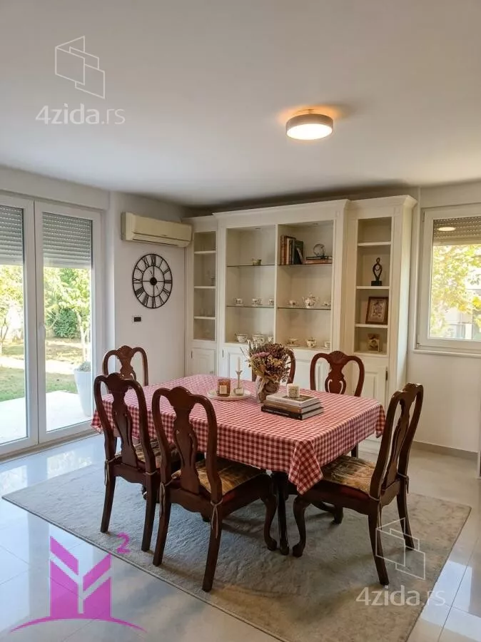 Kuća | 4zida