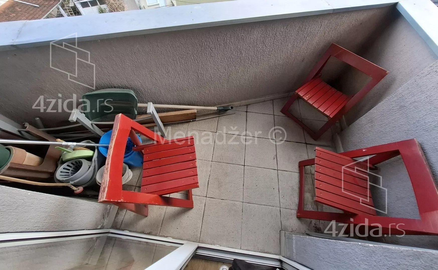 Jednoiposoban stan | 4zida