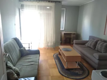 Luke Sučića | 4zida.rs