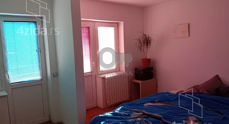 5-etažna kuća | 4zida