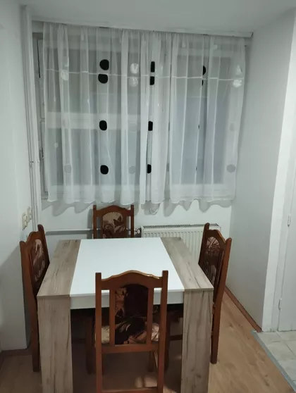 Zmaj Jovina | 4zida.rs