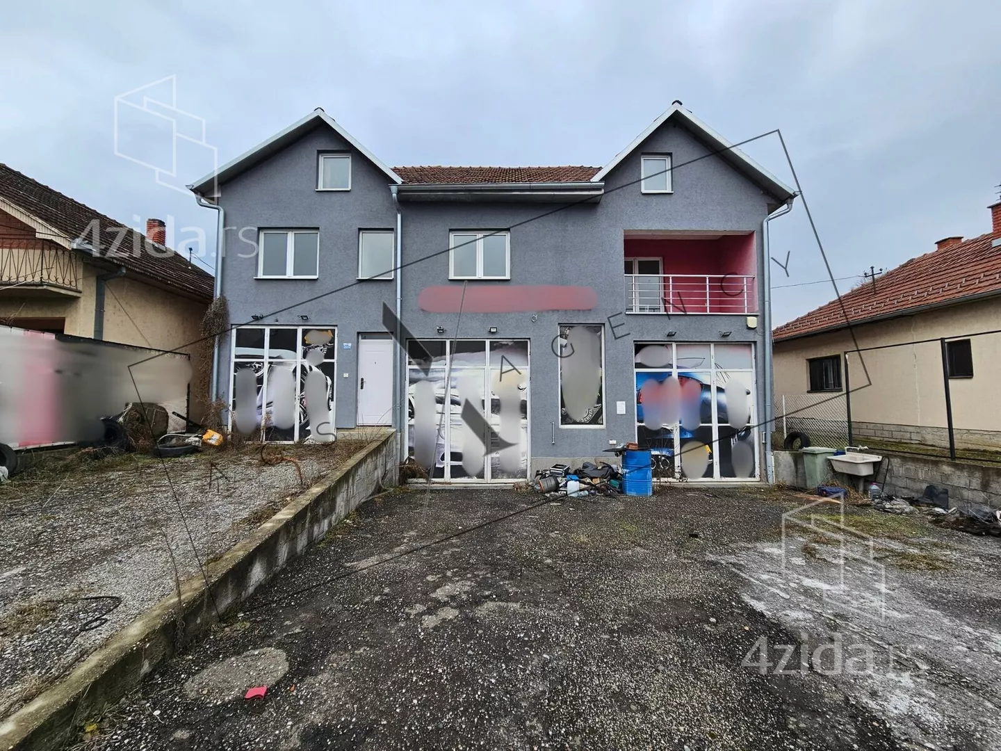 Poslovni prostor | 4zida