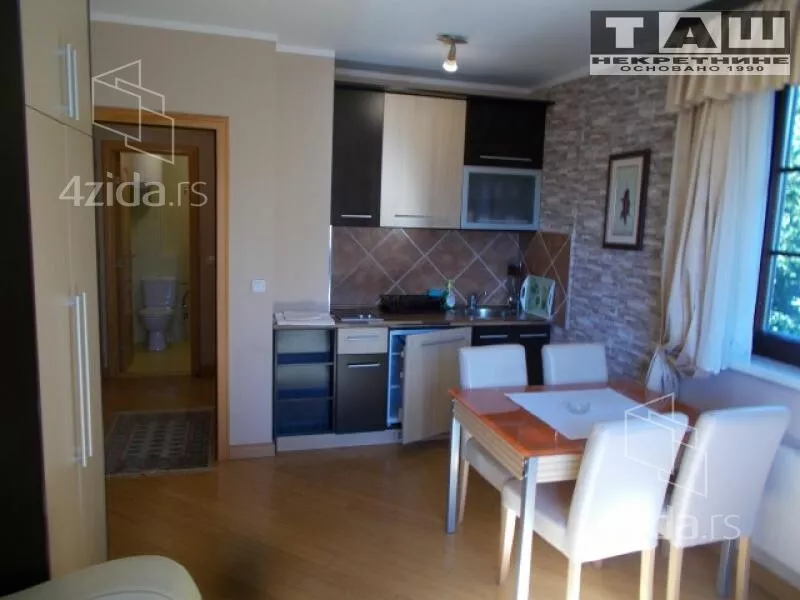 Ugostiteljski objekat | 4zida