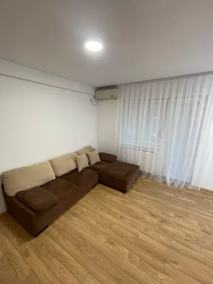 Stari Grad | 4zida.rs