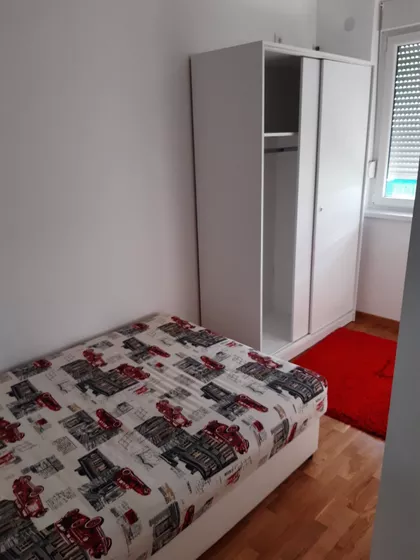 Olge Hadžić 14 | 4zida.rs