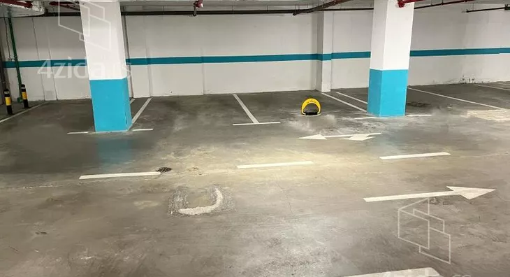 Garaža | 4zida