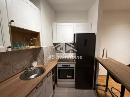 Tašmajdan | 4zida.rs