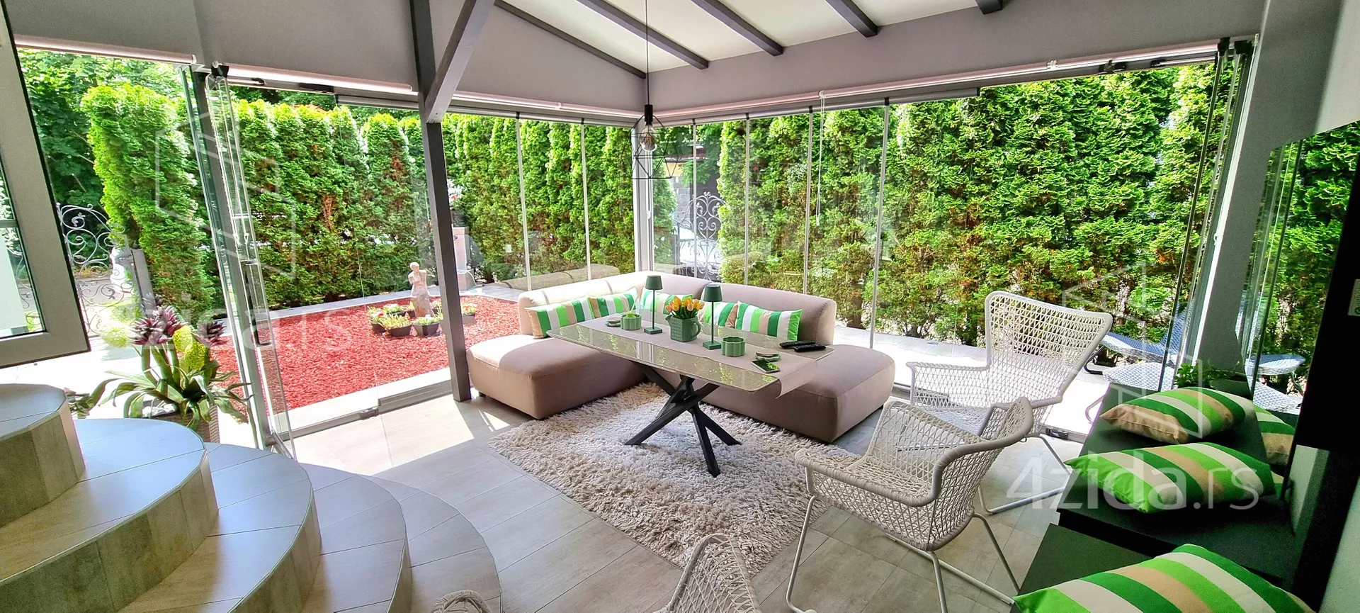 Četvorosoban stan | 4zida