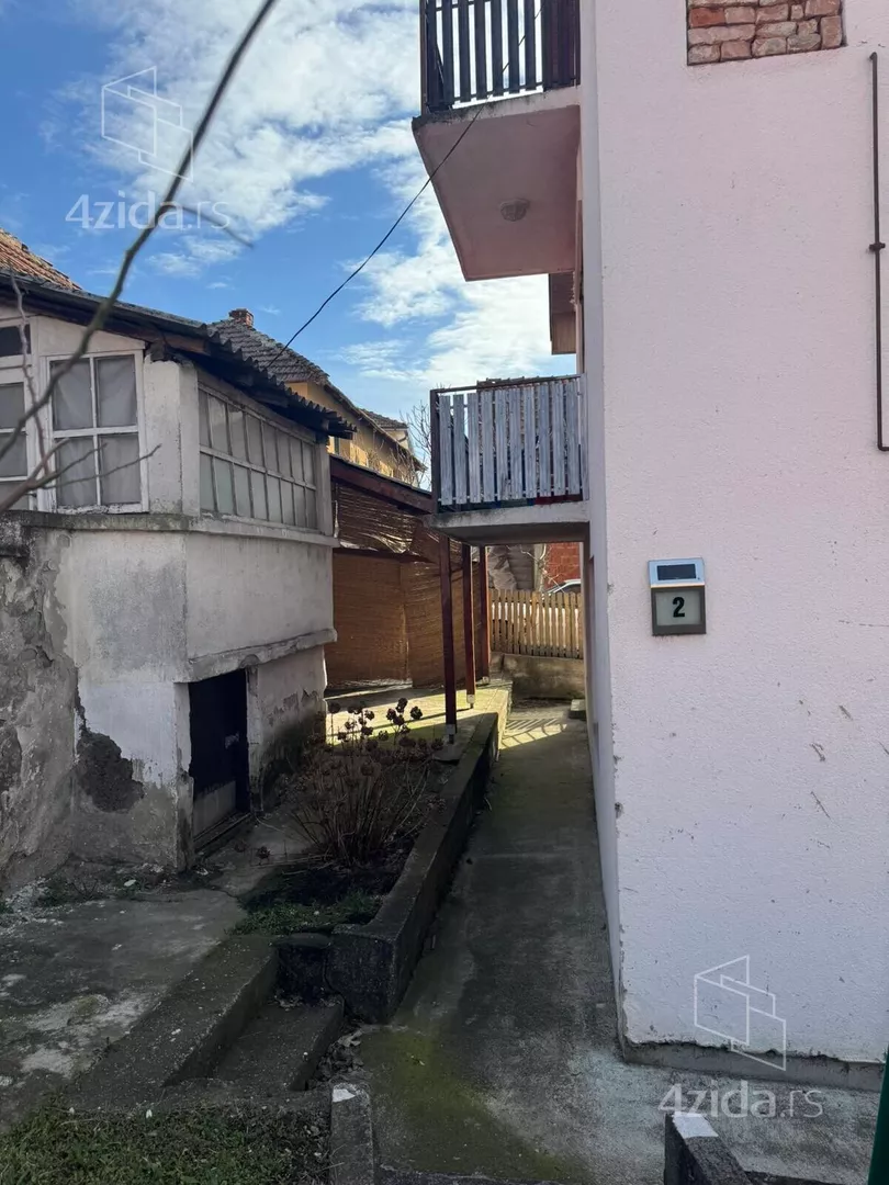 3-etažna kuća | 4zida