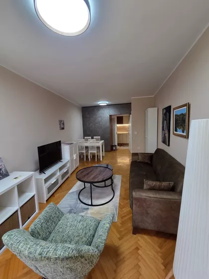 Braće Ribnikar 43 | 4zida.rs