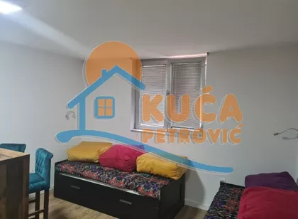 Brzeće | 4zida.rs