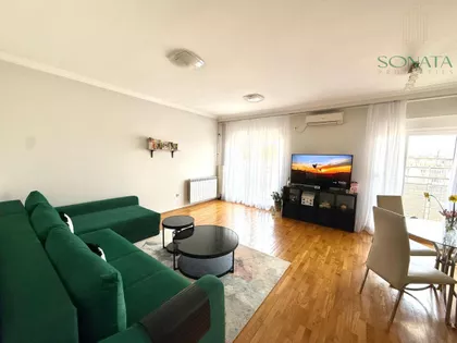 Crveni Krst Vračar | 4zida.rs