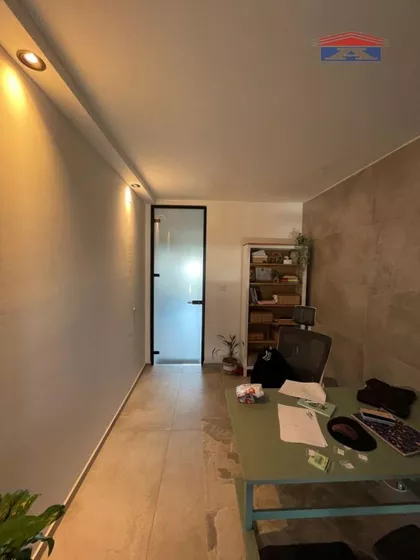 Cara Dušana | 4zida.rs