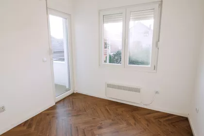 Stanislava Biničkog 51 | 4zida.rs