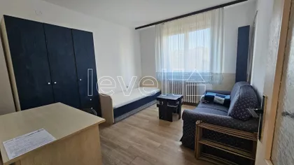 Železnička stanica | 4zida.rs