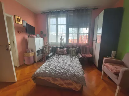 Braće Grim | 4zida.rs