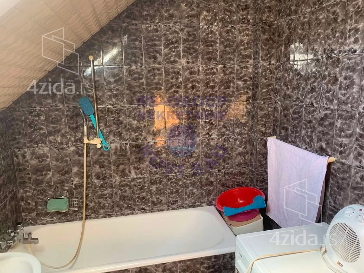 3-etažna kuća | 4zida