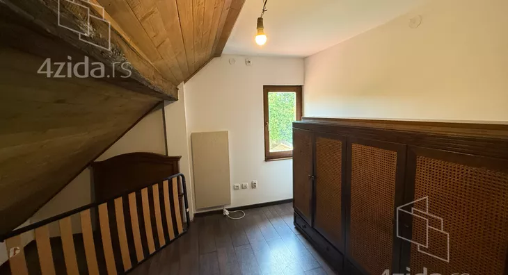 4-etažna kuća | 4zida