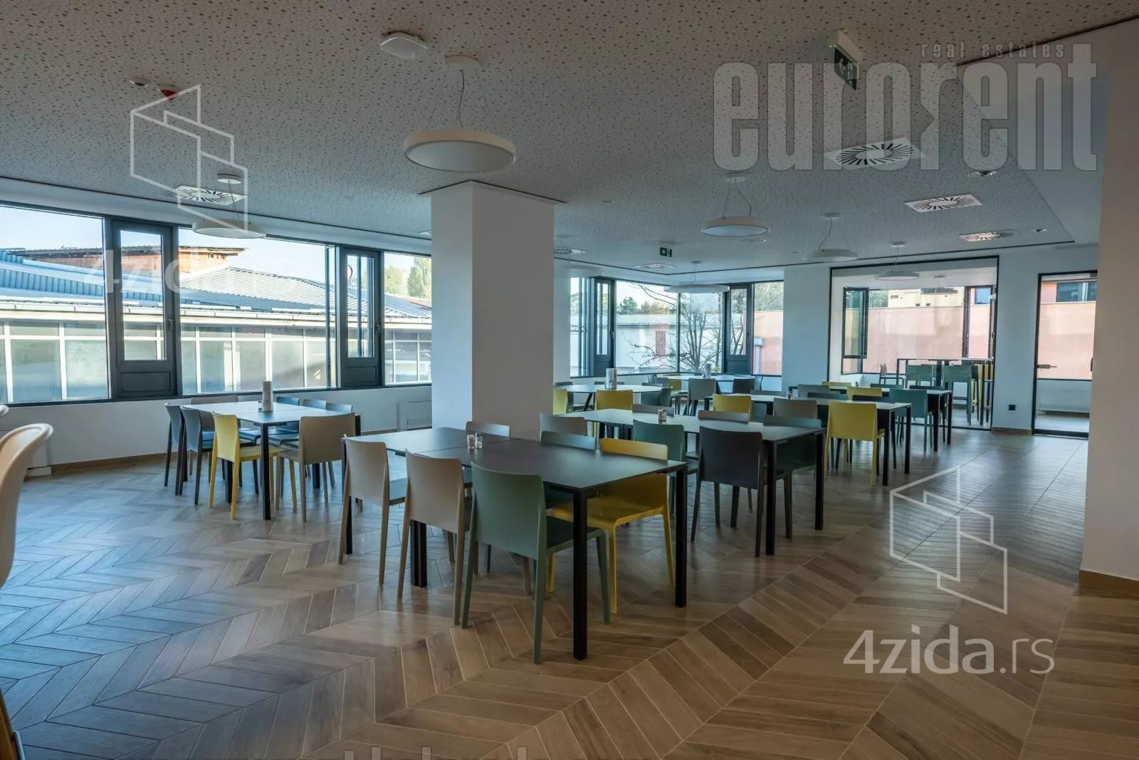 Poslovni prostor | 4zida