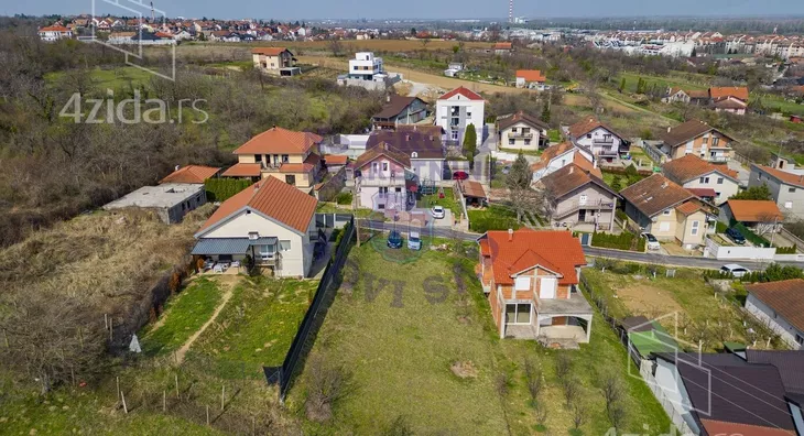 Građevinsko zemljište | 4zida