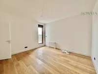 Šestosoban stan | 4zida