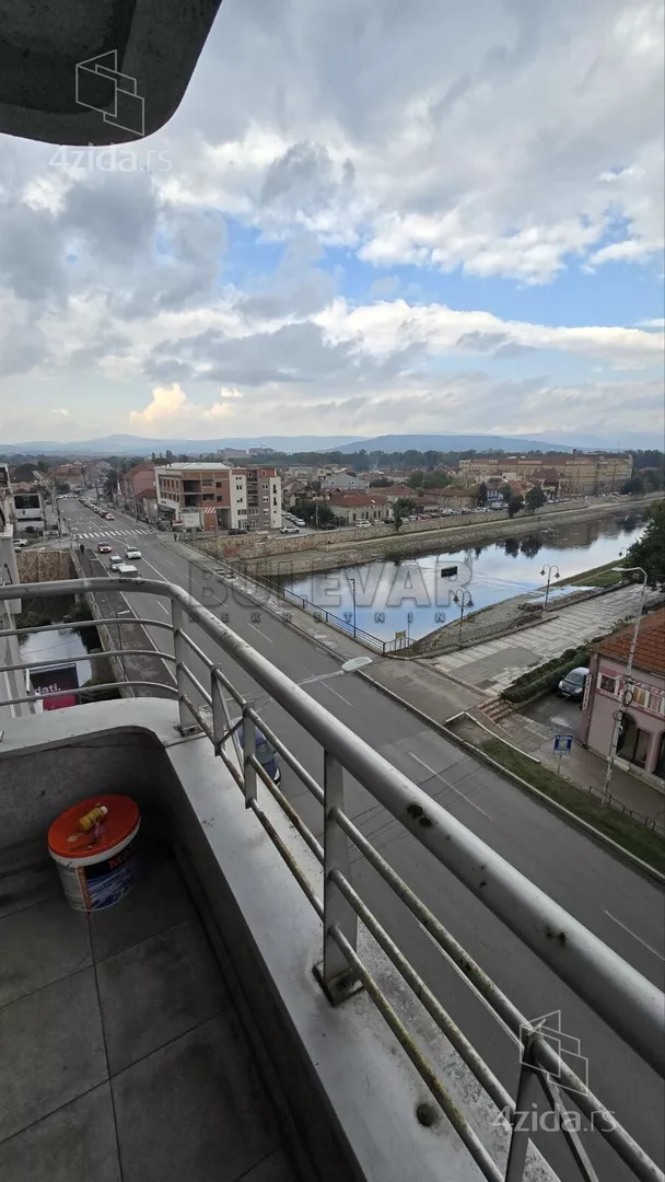 Garsonjera | 4zida