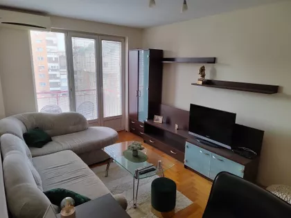 Božidarčeva 20A | 4zida.rs