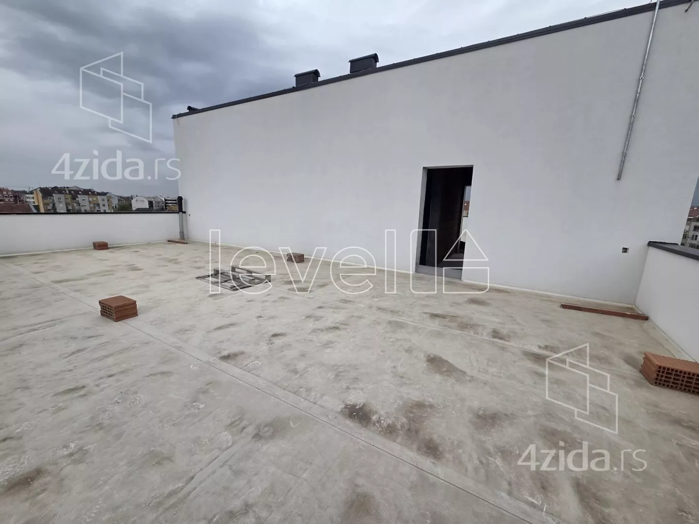 Petosoban stan | 4zida