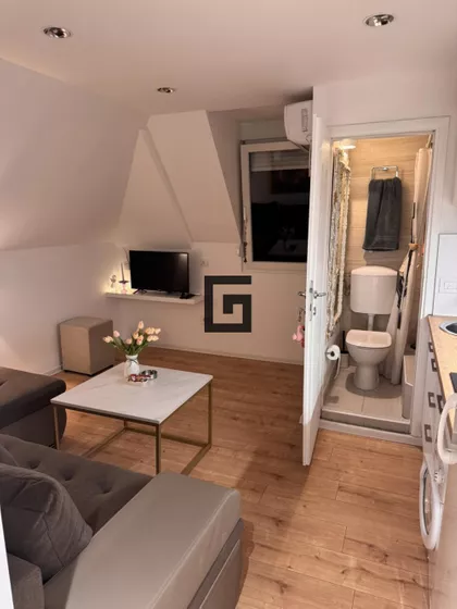 Toplička | 4zida.rs