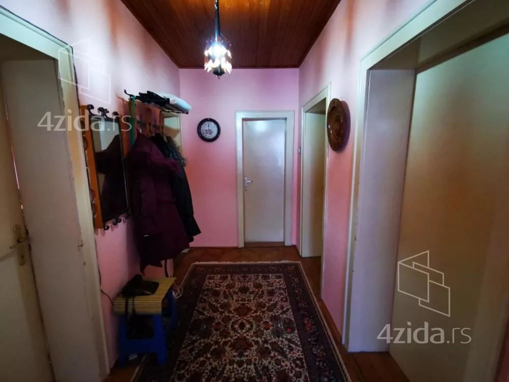 Kuća | 4zida