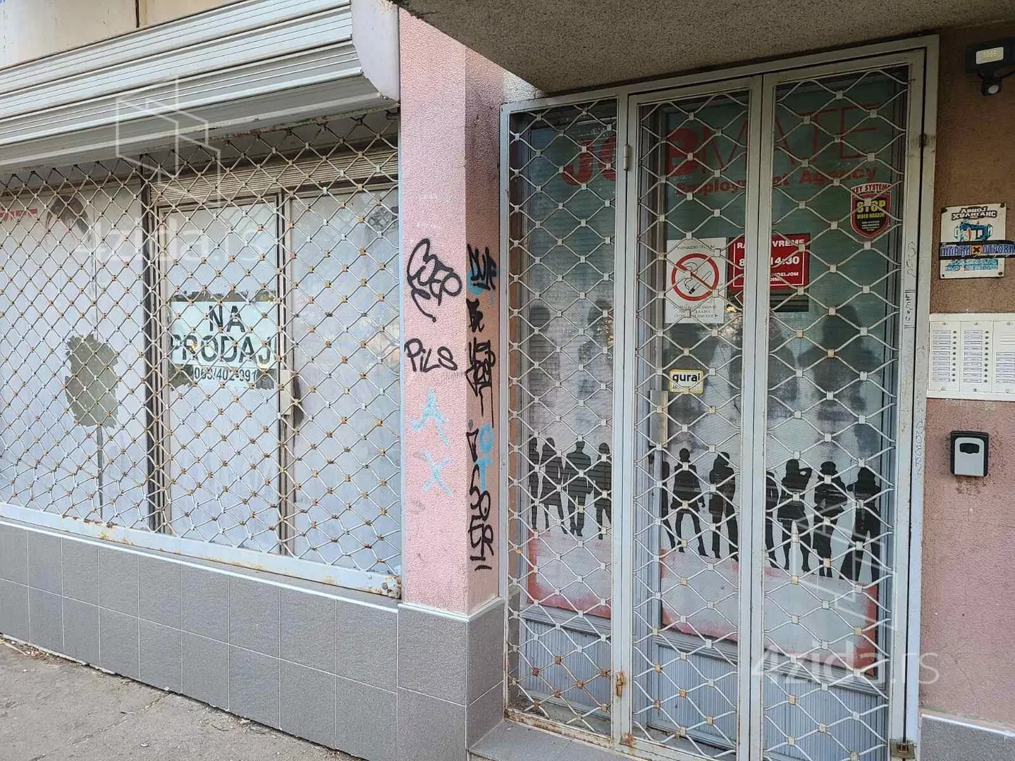Lokal | 4zida