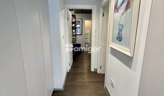 Četvoroiposoban stan | 4zida