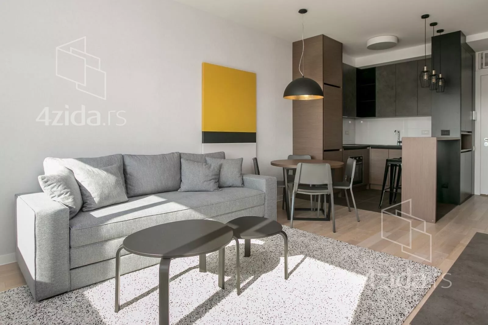 Jednoiposoban stan | 4zida