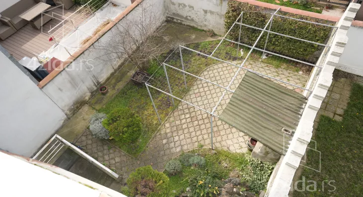 4-etažna kuća | 4zida