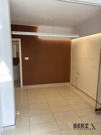 Nova Detelinara | 4zida.rs