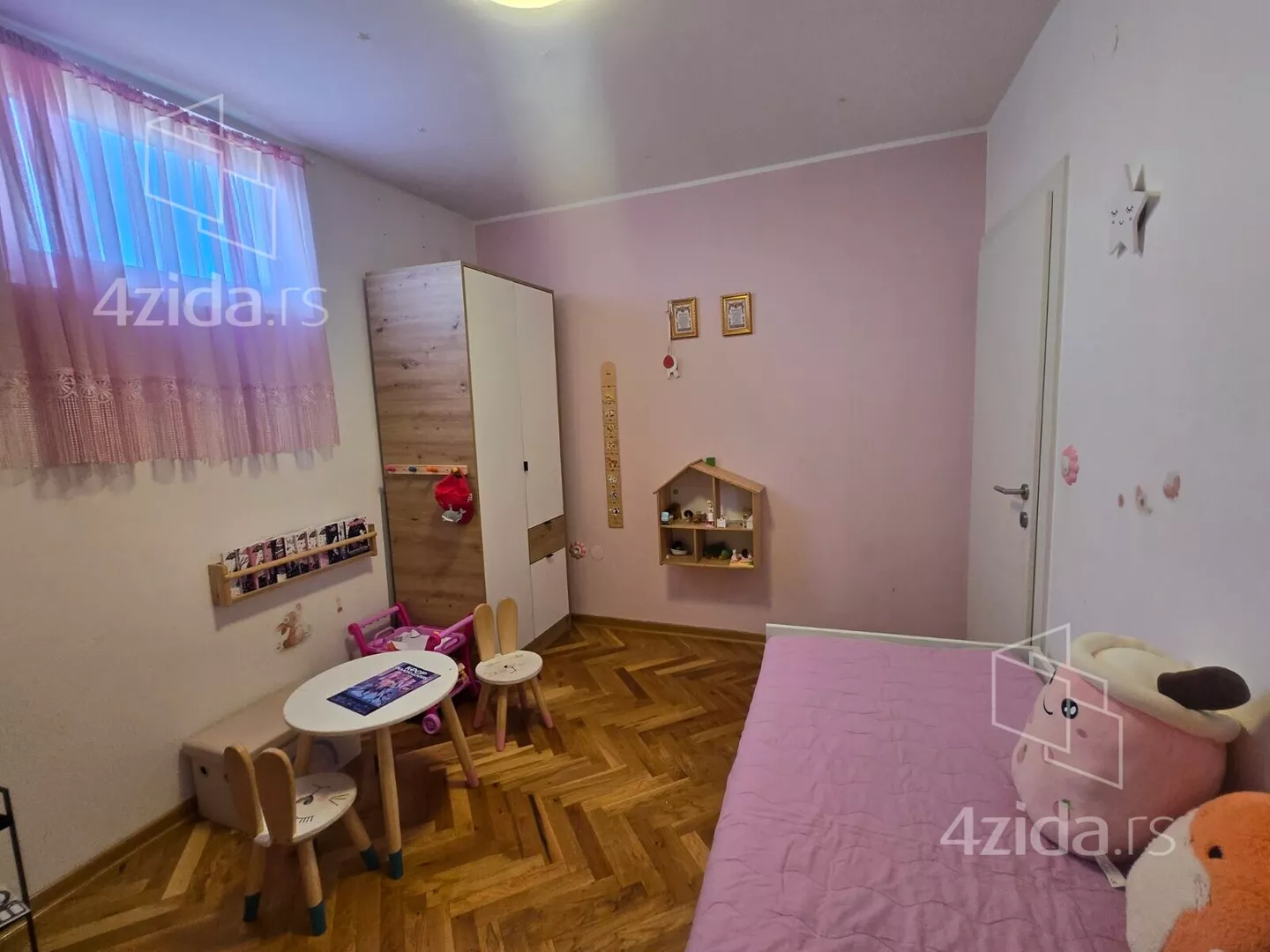 Troiposoban stan | 4zida