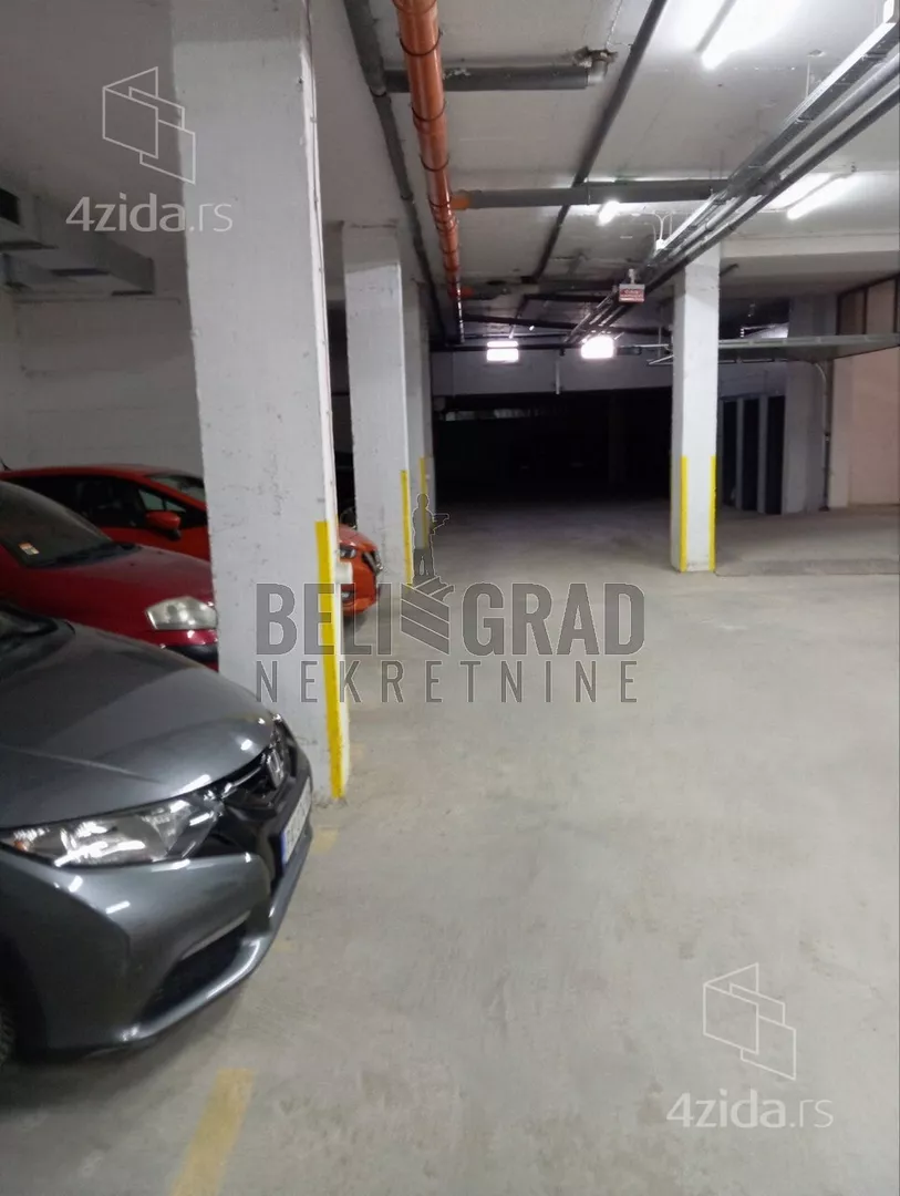 Garaža | 4zida