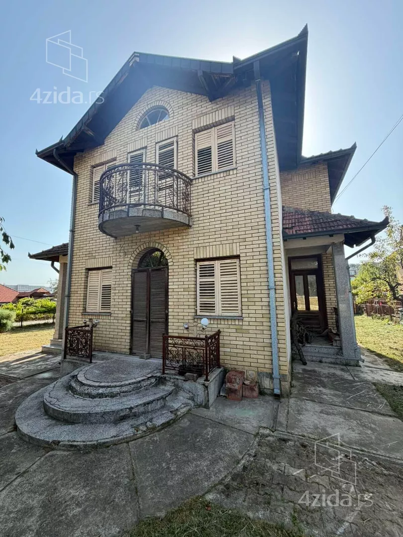 2-etažna kuća | 4zida