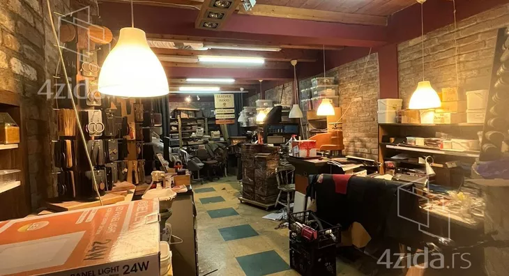Poslovni prostor | 4zida