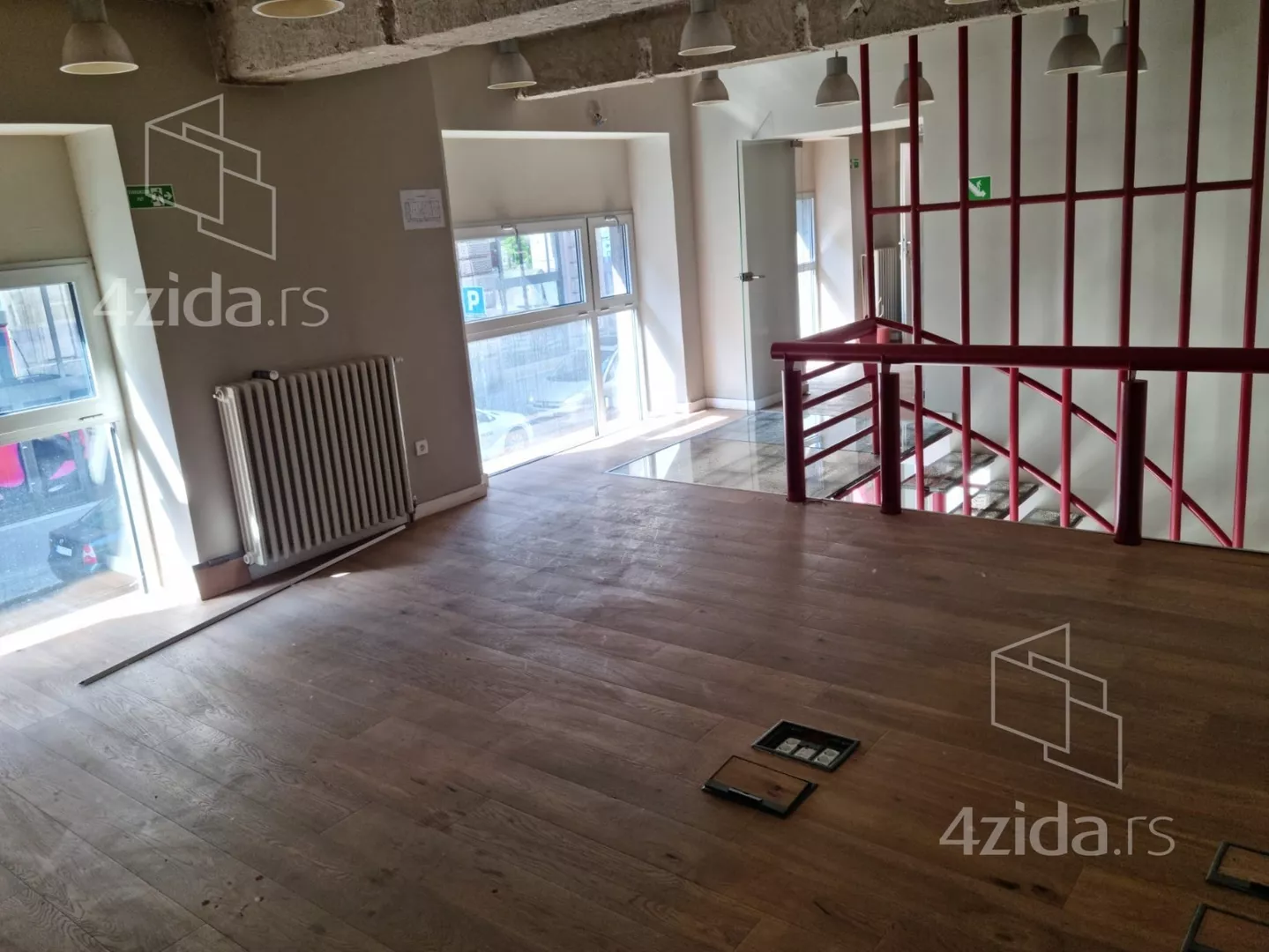 Poslovni prostor | 4zida