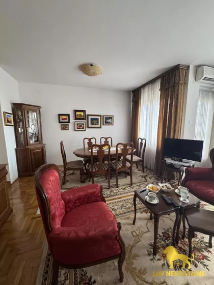 KISAČKA | 4zida.rs