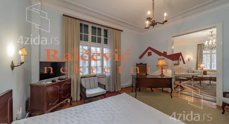 Četvoroiposoban stan | 4zida