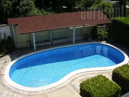 DEDINJE BELI DVOR | 4zida.rs