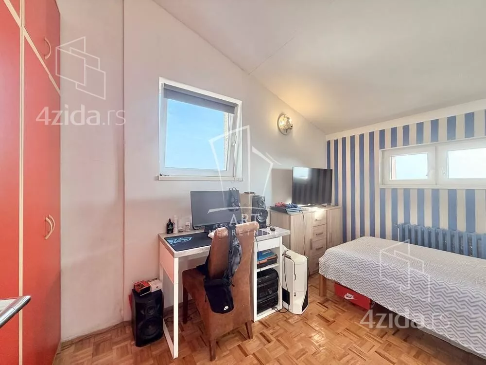 Dvoiposoban stan | 4zida