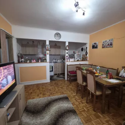 Nova Selenča | 4zida.rs