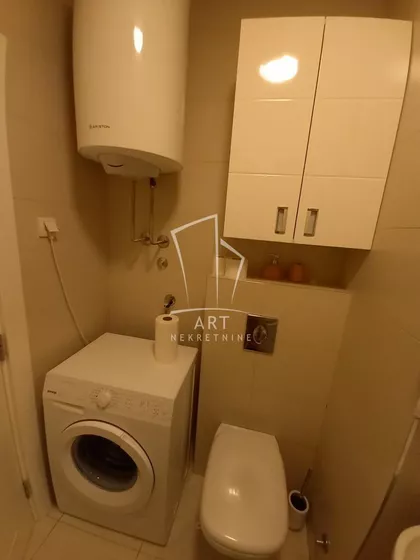 Uroša Martinovića | 4zida.rs