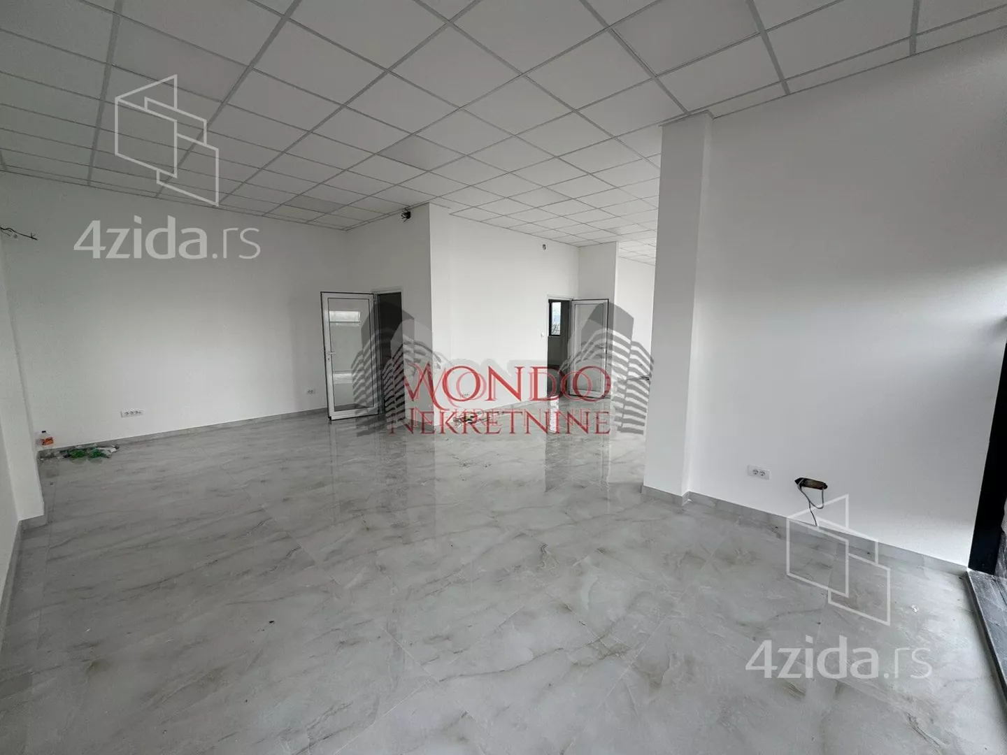 Poslovni prostor | 4zida