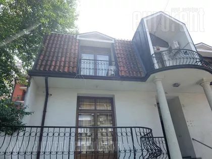 PROFESORSKA KOLONIJA | 4zida.rs