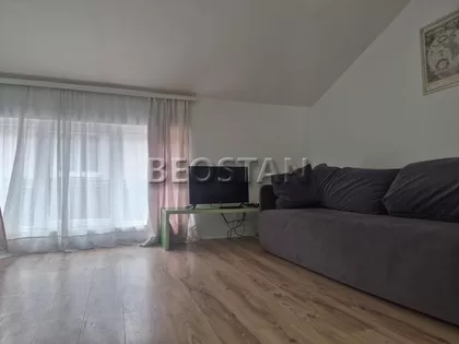Sremska | 4zida.rs